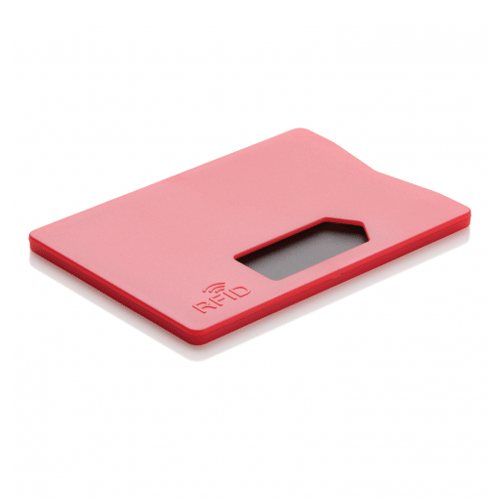 Защитный бокс RFID для кредитных карт красного цвета защитит ваши деньги (кредитные карты), личную информацию (смарт-карты) от мошенников. Ваши данные всегда будут в безопасности, учитывая специальный корпус, который блокирует сигналы мошенников. С защитным боксом, имеющим специальную технологию RFID, можно не беспокоится о том, что мошенники смогут завладеть вашим защитным кодом безопасности пластиковой карты. Размер защитного бокса 9x6.2x0.4 см., материал: металл, пластик.  Минимальный тираж 300 шт. Предлагаем сделать ваш защитный бокс корпоративным подарком с нанесением логотипа или любой другой информации методом тампопечати.