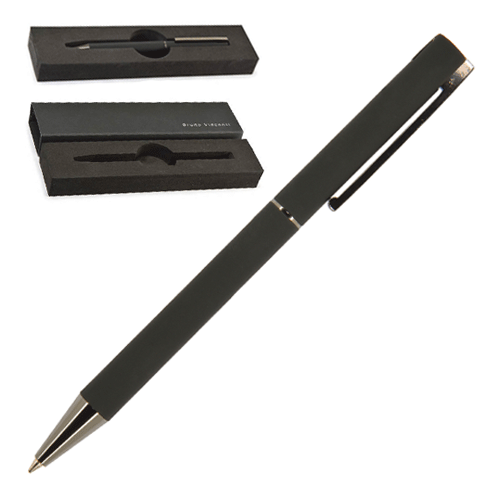 Набор в футляре с черной шариковой  ручкой  Bergamo - элегантная ручка в черном корпусе, упакованная в стильный черный металлический футляр. Автоматическая ручка с поворотным механизмом. Матовое не скользящее покрытие ручки. Ручка имеет специальное покрытие : корпус SOFT TOUCH, толщина пишущего узла: 1 мм, материал корпуса: металл. Для нанесения рекомендуем гравировку. Минимальный тираж 50 шт.